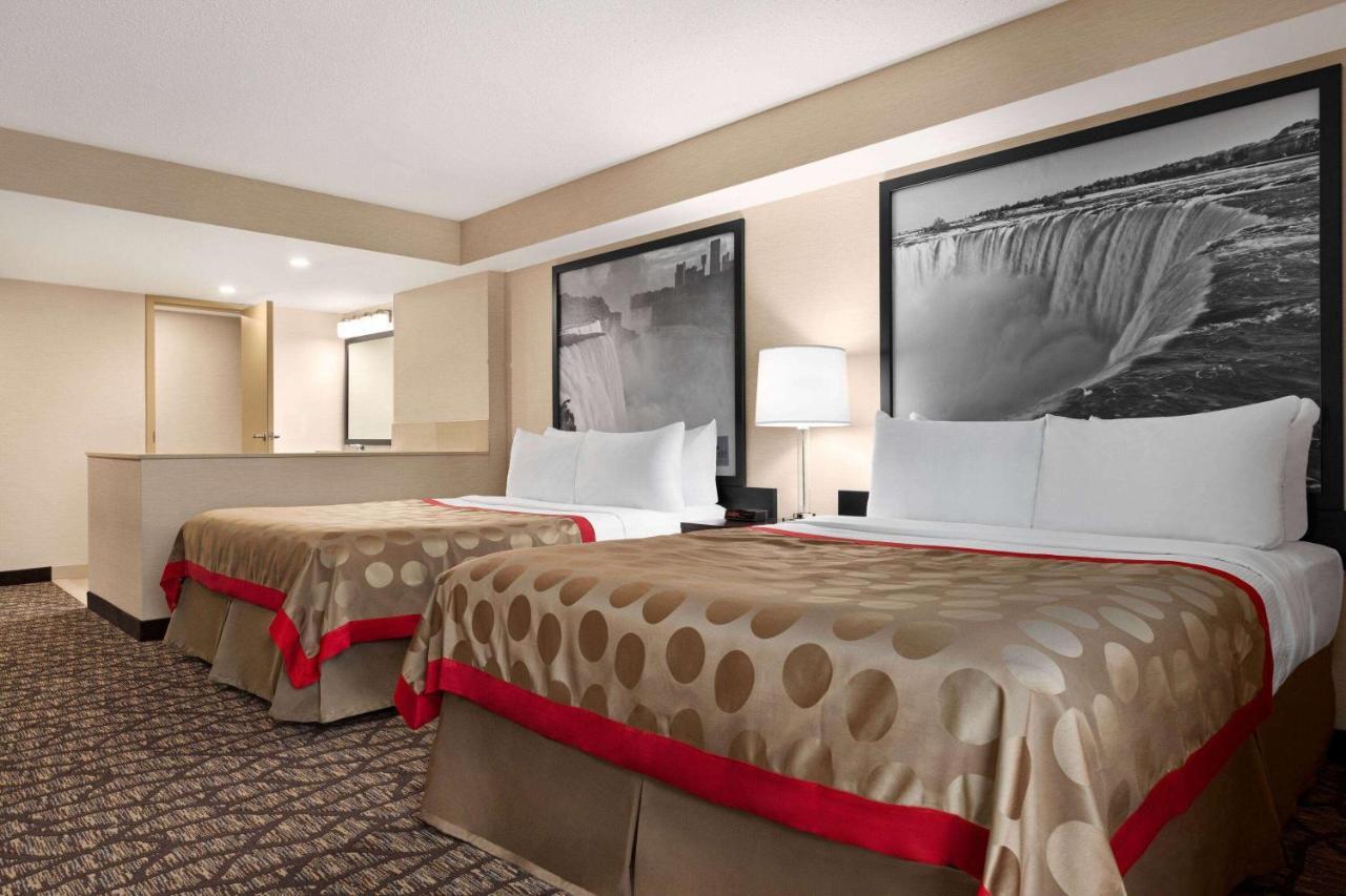 Ramada By Wyndham Near The Falls Hotel Niagara-Fälle